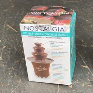 Nostalgia Chocolate Fondue Fountain with Brown Finish